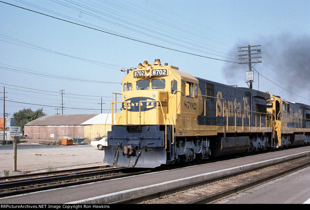 ATSF 8702